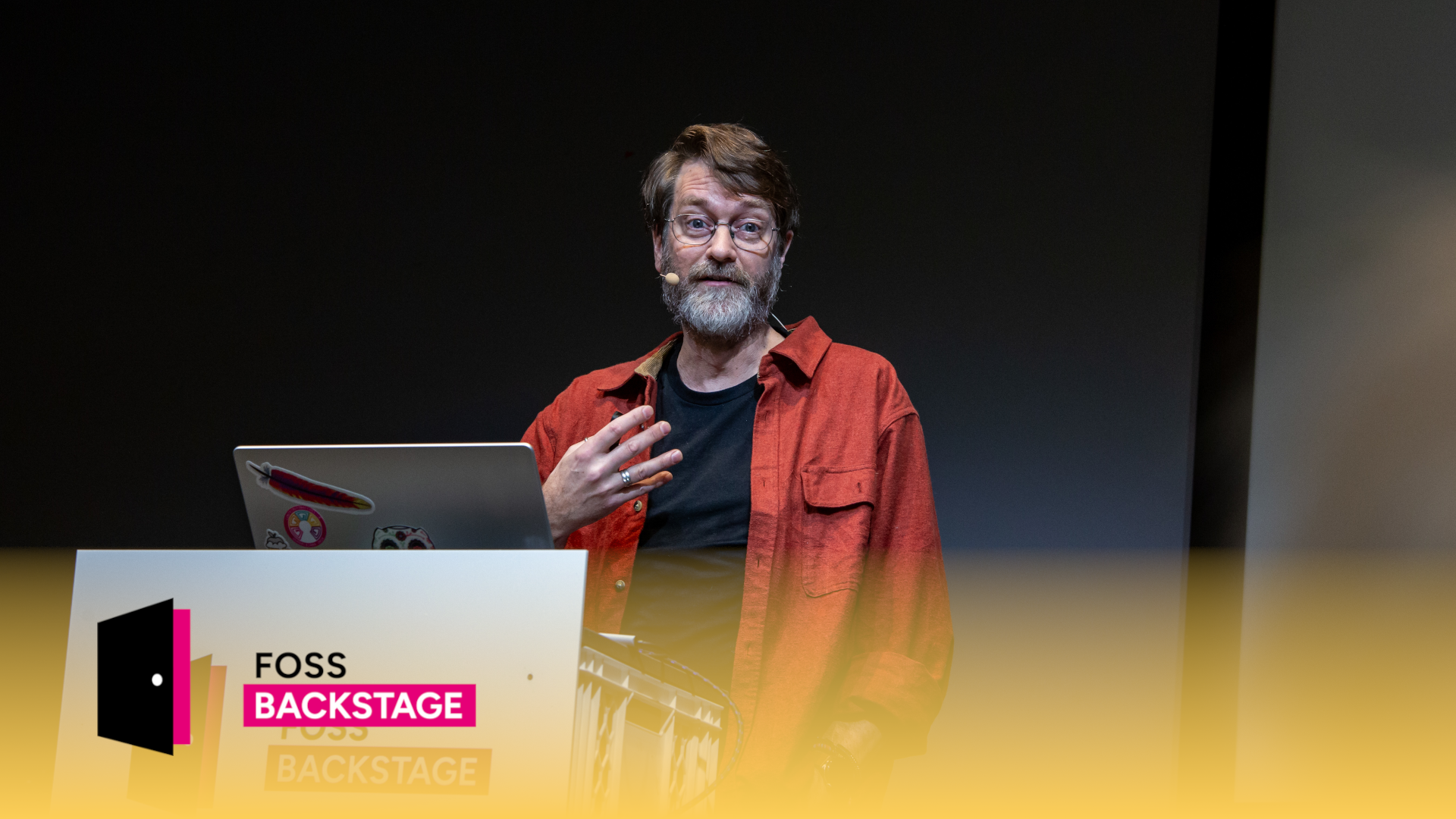 Rich Bowen – Talking with management about open source